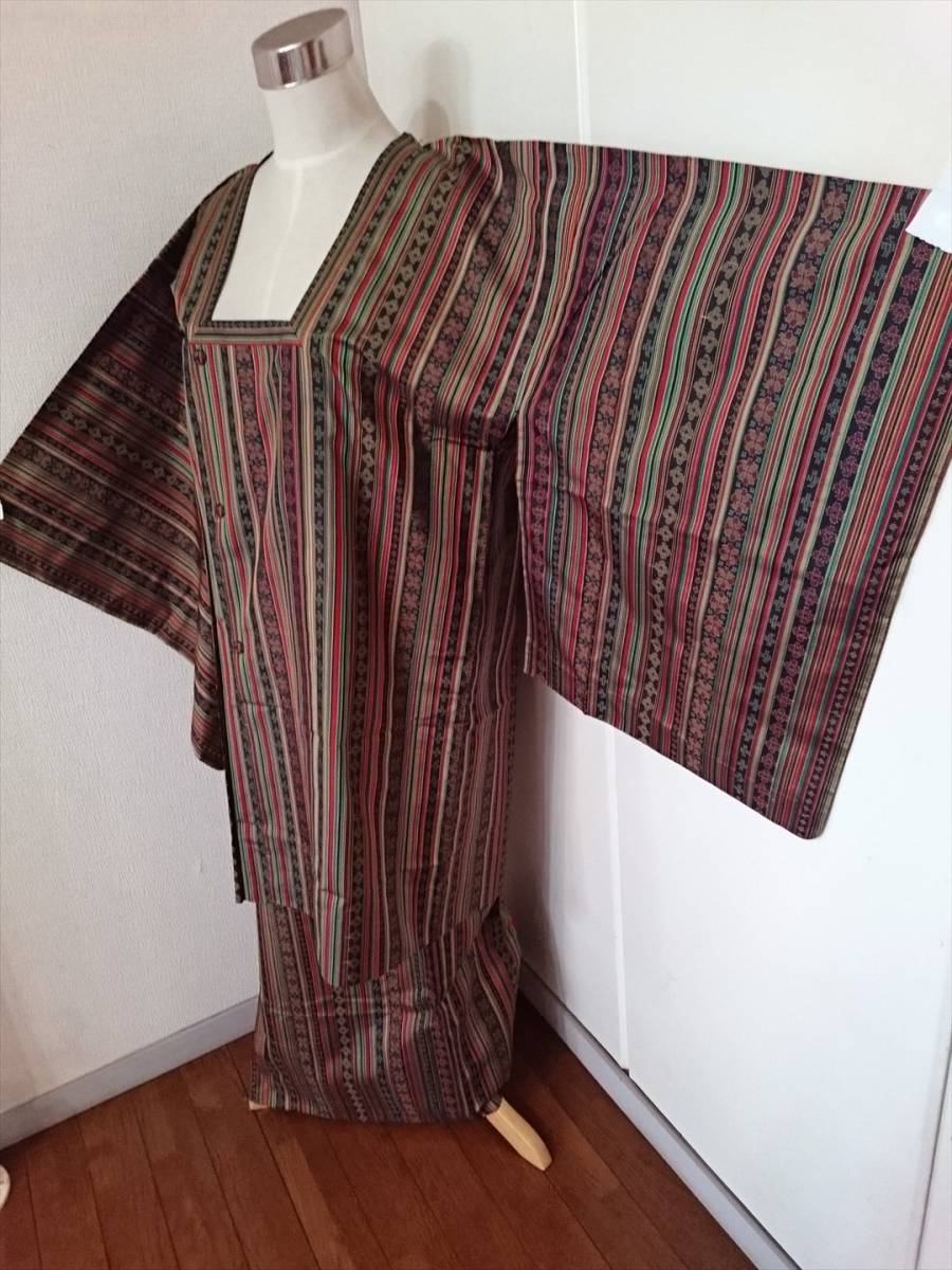 裄67〜69cm | 中古着物・リサイクル着物から新品着物の通販 裄65cm〜67cmの着物通販｜呉服のきくや｜Lサイズ・裄長めの格安着物 裄67の通販 サイズで探す,裄丈67～69 - 忠右衛門 リサイクル着物専門店 裄67cm〜69cmの着物通販｜呉服のきくや｜裄長め・トールサイズの 洗える～けんろくのきもの・二部式について