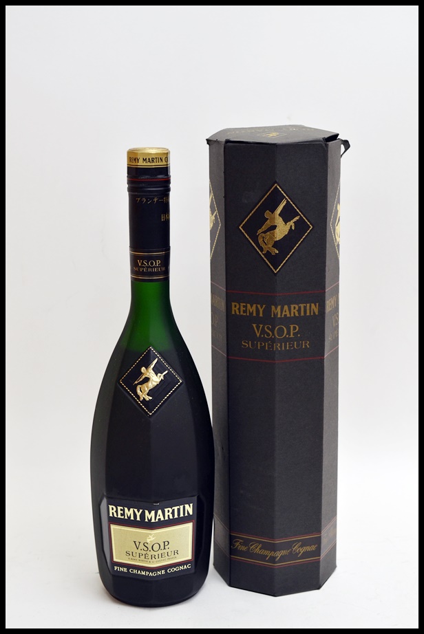 レミーマルタン REMY MARTIN 700ml SUPERIEUR 未開栓 VSOP
