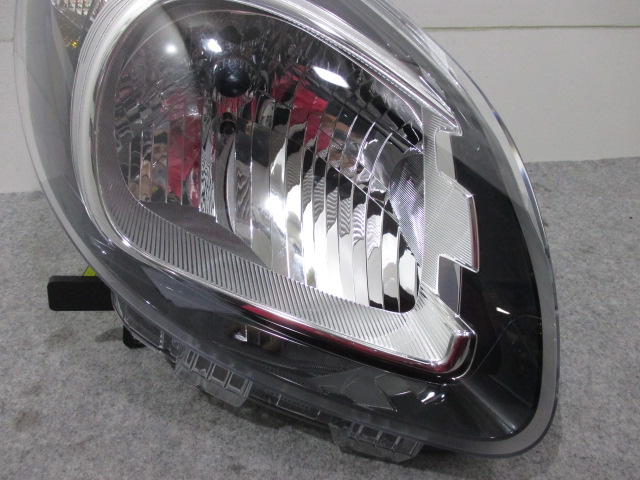 上 KWK4W カングー ルノー/RENAULT 右ヘッドライト/ランプ ハロゲン KOITO