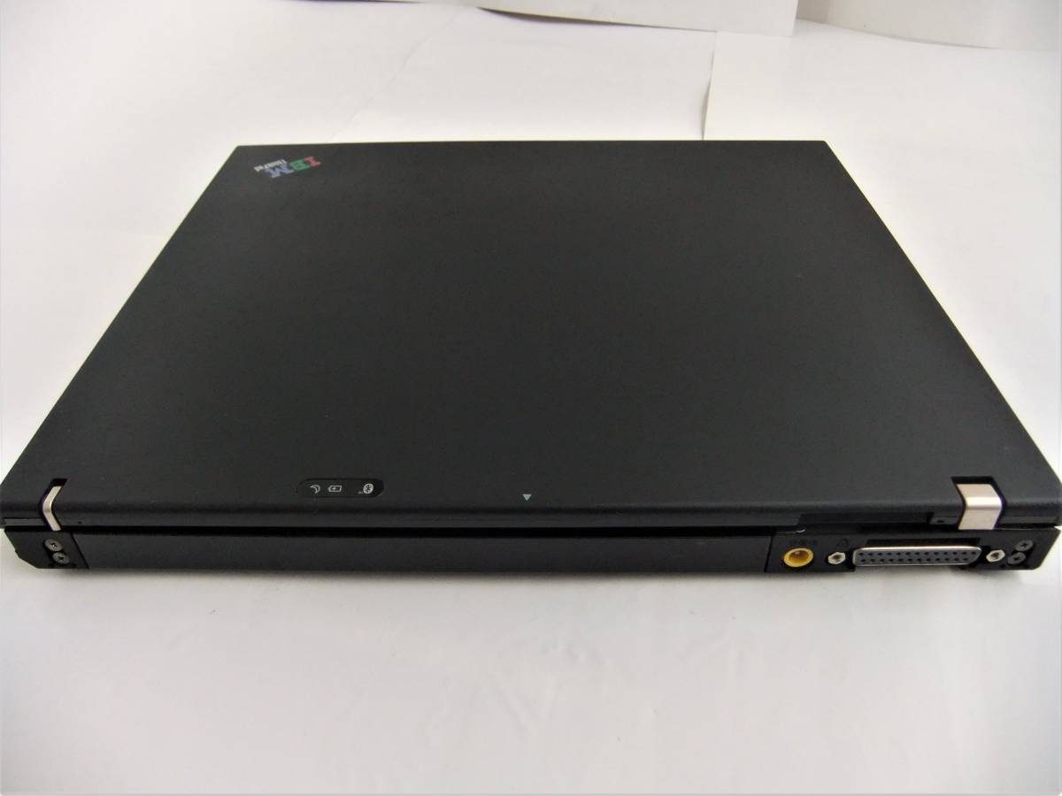 IBM Thinkpad T43 2668-71J HDD無し 現状品 ACアダプタ付属 Windows XP