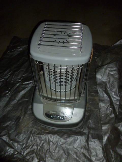 コロナ コロナ BLUE HEATERブルーヒーター石油ストーブ GH-B100F中古品 