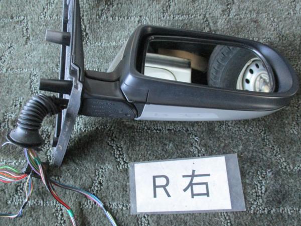 ＢＭＷ 5シリーズツーリング 525i ハイライン（価格:99万円, 三重県 中古　BMW 525ⅰDT25　 右ドアミラー　12P2P　12本線　シルバー色　2002年11　