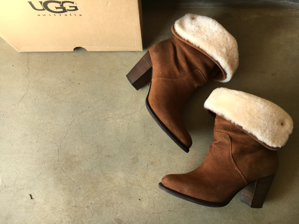 * UGG W LAYNA アグ * 2way ムートン ブーティー ブーツ US6 23cm ブラウン 箱付き 正規品