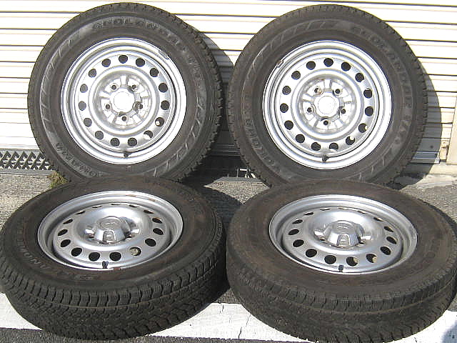 x476598225.3