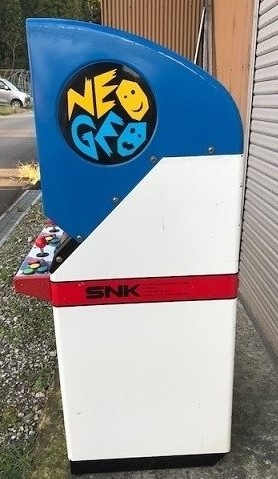 中古筐体 ネオジオ19インチ MVSネオジオ4本差し用筐体 SNK製