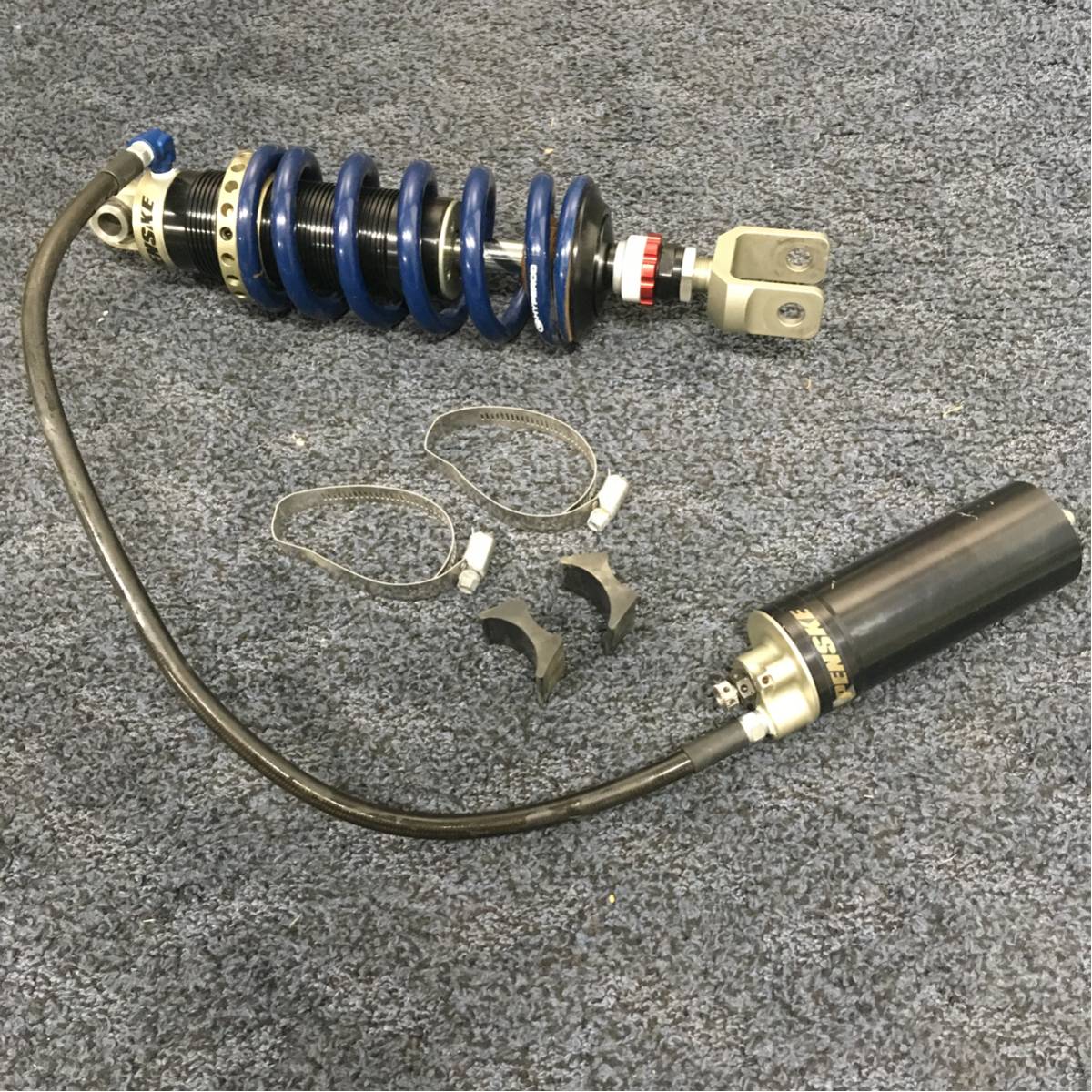 ZZR1100 リアサス ペンスキー リヤサス 車高調整式