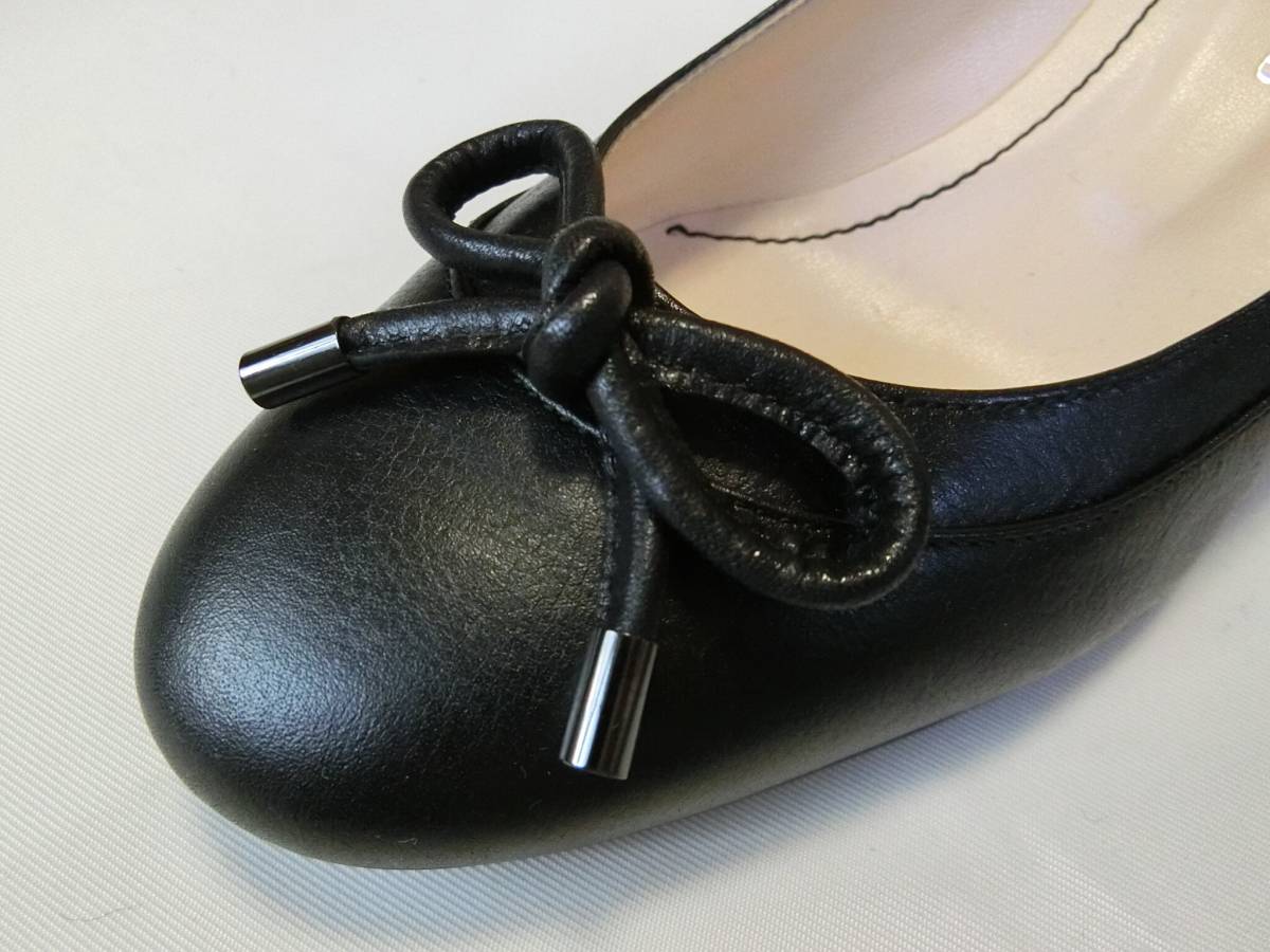未使用★REGAL TAILOREDリーガル　黒い革のリボン付きパンプス23★
