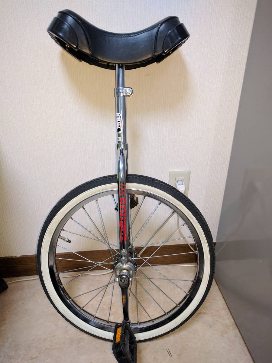 ２０インチ　一輪車