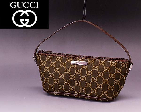 A6774□美品□イタリア製□GUCCI グッチ□GG柄 キャンバス×レザー 