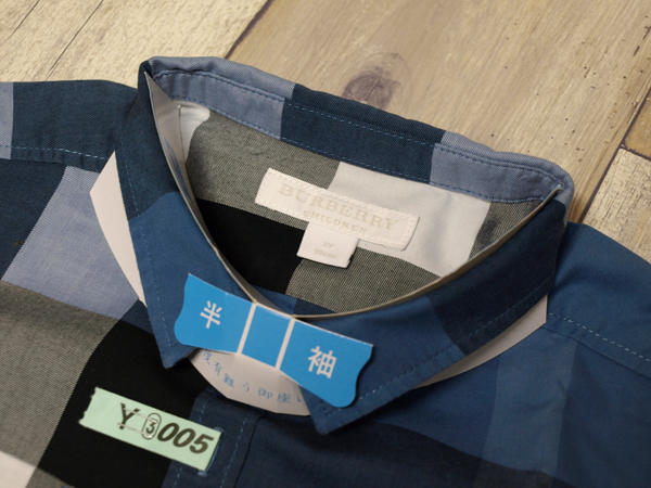 BURBERRY◇バーバリー・チルドレン◇チェック柄 半袖シャツ・８Y　美品　クリーニング済み