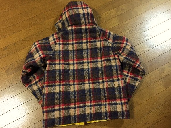 ハリスツイード HARRIS TWEED × BAPE CHECK DOWN JACKET 赤(L