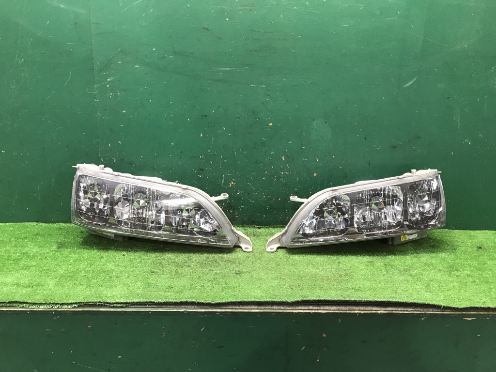 ■GX100　クレスタ　 HIDヘッドライト　3連　 左右セット　 GX105　JZX100