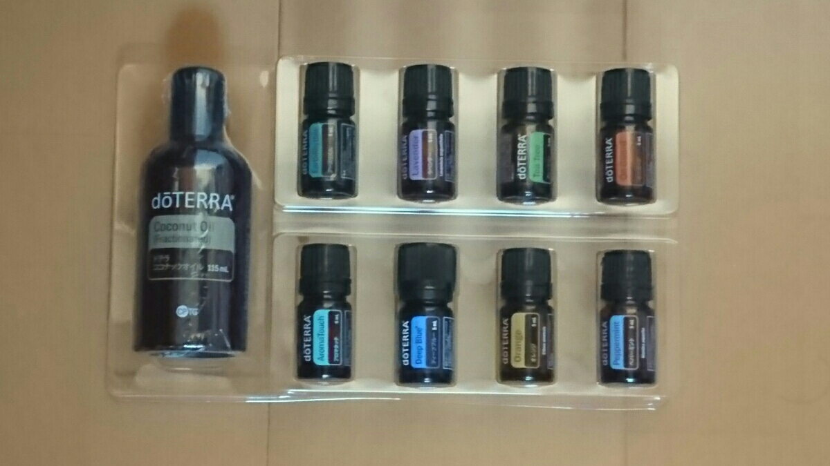 ☆新品☆ココナッツオイル含む【ドテラ アロマタッチキット / doTERRA