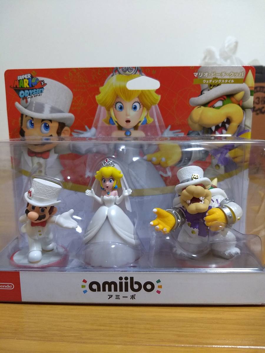 新品・未開封 amiibo マリオトリプルウェディングセット