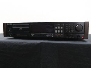 ソニー DATデッキ SONY DTC-1000ES ジャンク品 SONY DAT DTC-1000ESの 