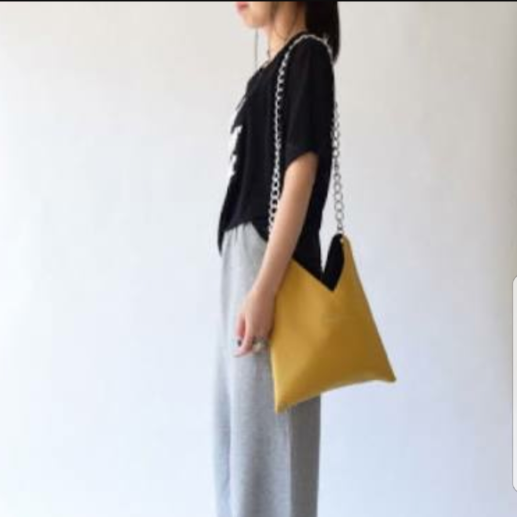 新品未使用　MM6 チェーンバッグ　マルタンマルジェラ