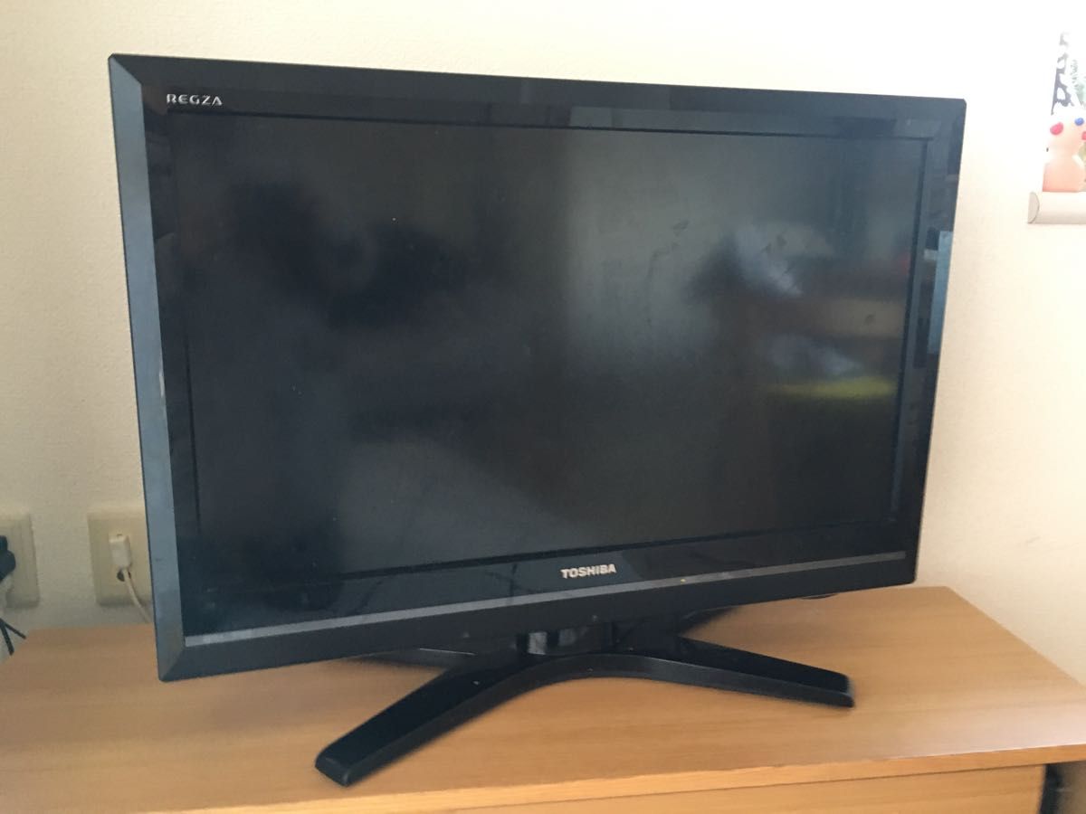 REGZA 32R1 東芝 32V型 ハイビジョン 液晶テレビTV本体・リモコンのみ