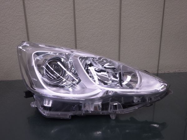 ③ アクア ヘッドライト右 NHP10 中期 KOITO 52-291 公式通販