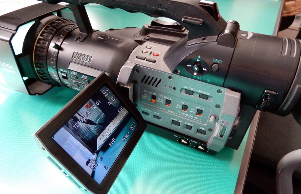 Panasonic DVX100 業務用DVの名機 ワケあり品 Panasonic 撮影再生OK 訳