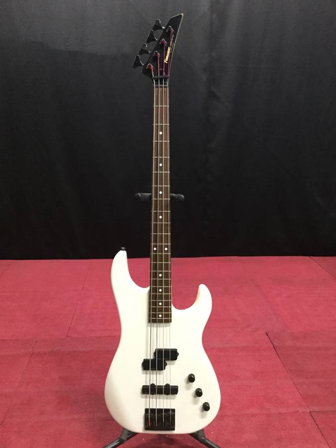 FERNANDES PJ エレキベース☆現状品 【公式通販】