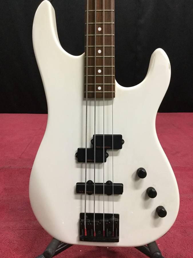FERNANDES PJ エレキベース☆現状品 【公式通販】