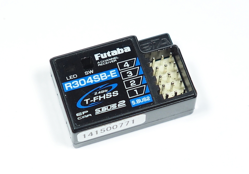 中古】フタバ R304SB-E T-FHSS 2.4GHzアンテナレス受信機、2 【公式通販】