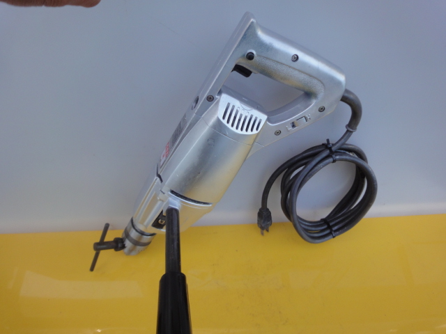 電動ドリル 穴あけ機 通販 ●マキタ【MAKITA】13mm四段変速電気ドリル 6300-4テスト穿孔動作確認済。チャックハンドル・サイドグリップつき， | カナマル産業株式会社