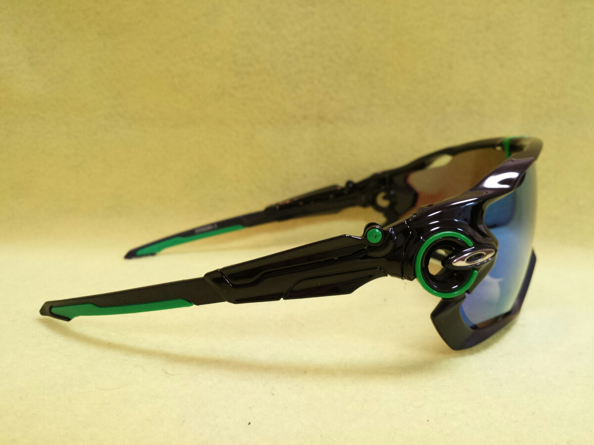 OAKLEY ジョウブレイカー オークリー JAWBREAKER ブラック×グリーン
