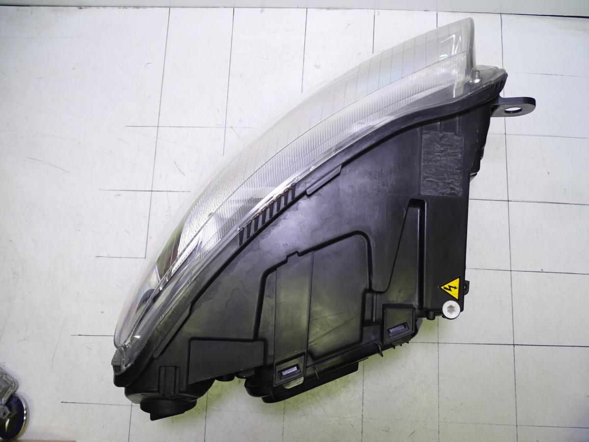 J9011/アウディ純正 A6 4F 前期 左 キセノン ヘッドライト 良品