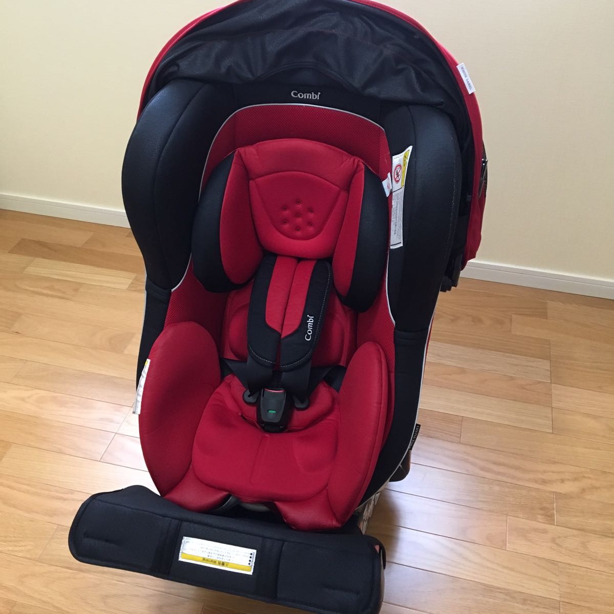 美品 コンビ チャイルドシート ラクティアターン エッグショック TB