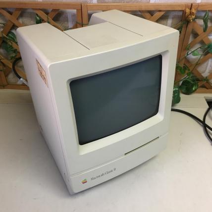 Apple Macintosh Classic 本体通電せずJUNK 送1000円】Apple Macintosh ClassicII 通電せず ジャンク