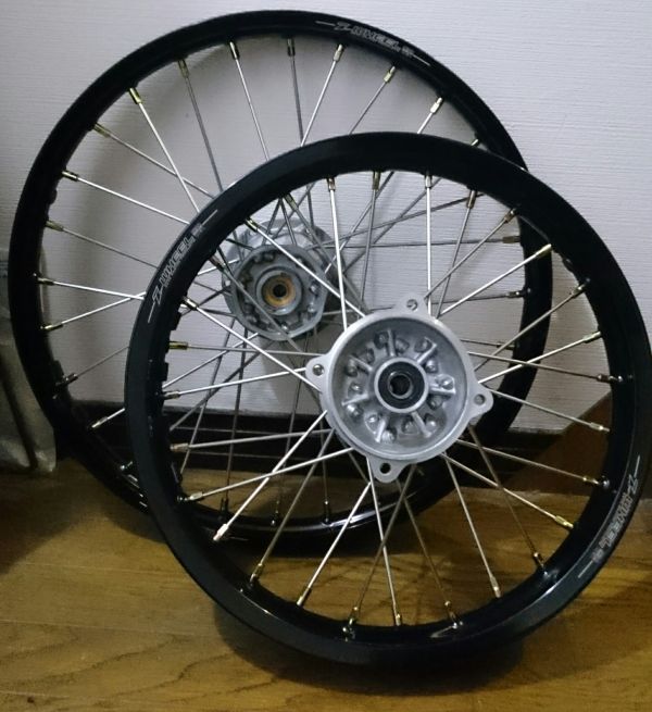 KLX125 dトラッカー125前後ホイールセット Yahoo!オークション dトラッカー125純正前後ホイール Dトラッカー125 D
