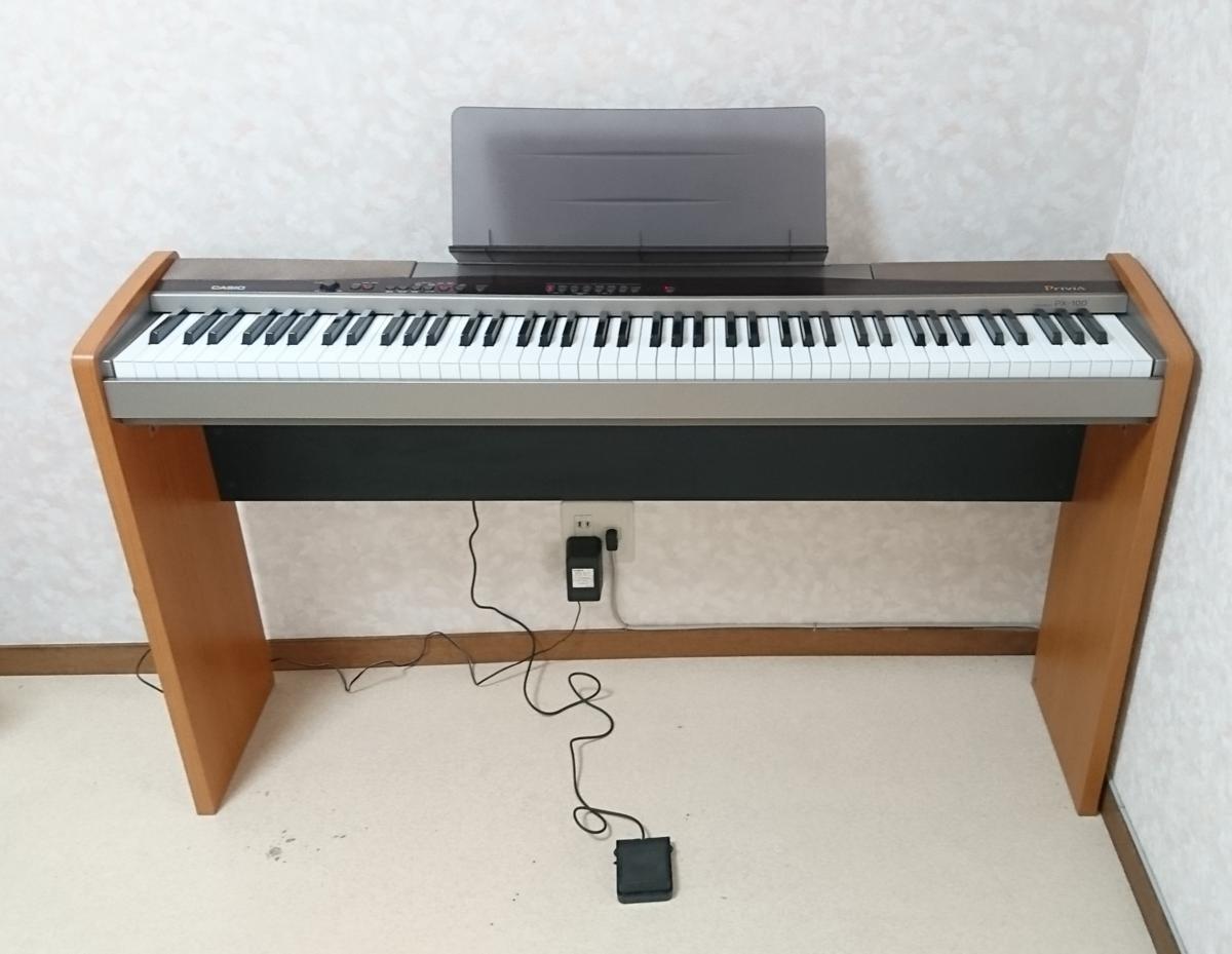 着払い CASIO 電子ピアノ PX-100 2004年製★スリムで超美品 美品☆CASIO / カシオ☆電子ピアノ Privia PX-100 / 2004年製