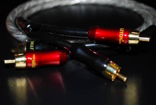 新品，本物保証 アメリカ LITON RCAケーブル １M(RCAケーブル)｜売買されたオークション情報、yahooの商品情報をアーカイブ公開 - オークファン RCAケーブル