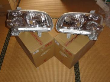 ダイハツ　タント　ヘッドライト　右左セット　一台分ユニット ダイハツ 純正 タント L375S ヘッドライトユニット 左右セット 中古
