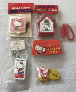 当時物　サンリオ　ハローキティ(6)　リトルキー(鍵)・キーホルダー　まとめて　1976　検;昭和レトロビンテージ玩具文房具希少 キャラクター ぬいぐるみ