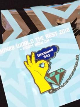 SHINee ペンミ　ピンバッジ  テミン  キー　オニュ   ミノ　ジョン SHINee world THE BEST 2018 ランダムピンバッジ 04 ジョンヒョン