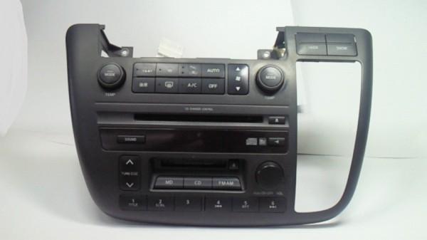 エルグランド純正CDチェンジャーデッキ エルグランドE51CD/MD 
