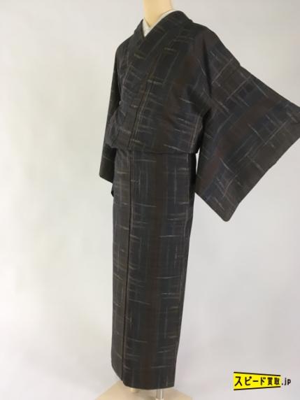 全国無料，品質保証 スピ買 着物 1円 名品 大島紬 焦茶色 幾何学 証紙有 正絹 袷 10月 5月 身丈156cm 裄丈62cm(大島紬)｜売買されたオークション情報、yahooの商品情報をアーカイブ公開 - オークファン 大島紬