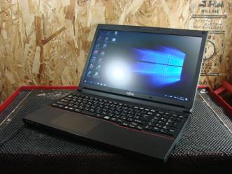 FUJITSU A553/G Celeron/4GB/250GB/DVD/Windows10/