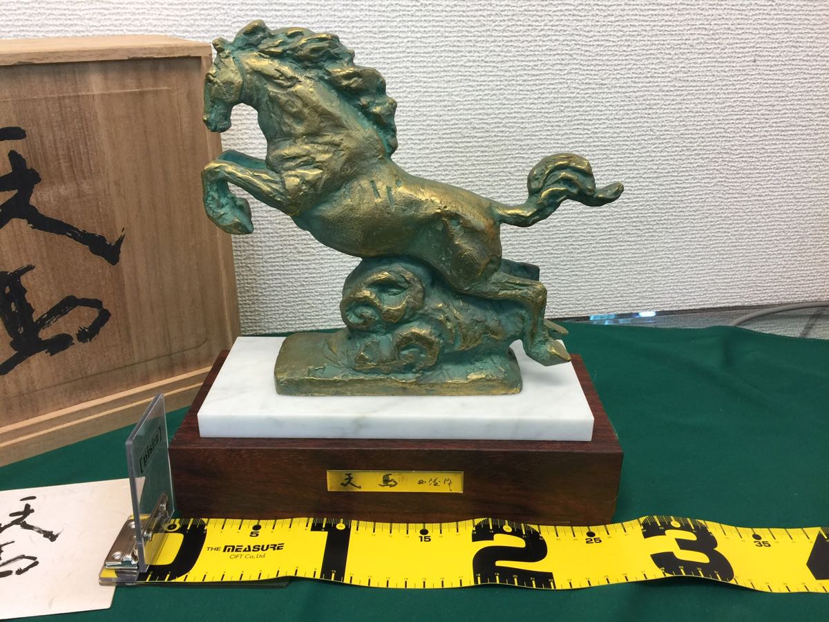 ブロンズ製 馬の彫刻 約２０センチ ブロンズ製馬の彫刻 約30cm - メルカリ