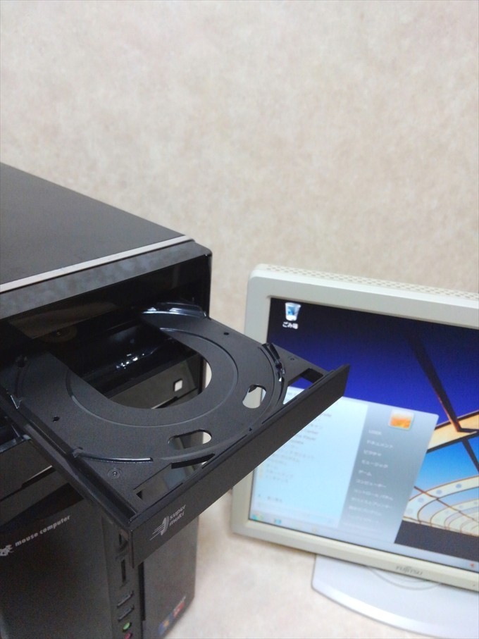 mouse computer EGPA402R74DR10W7K AMD A4 4020 APU with Radeon HD 