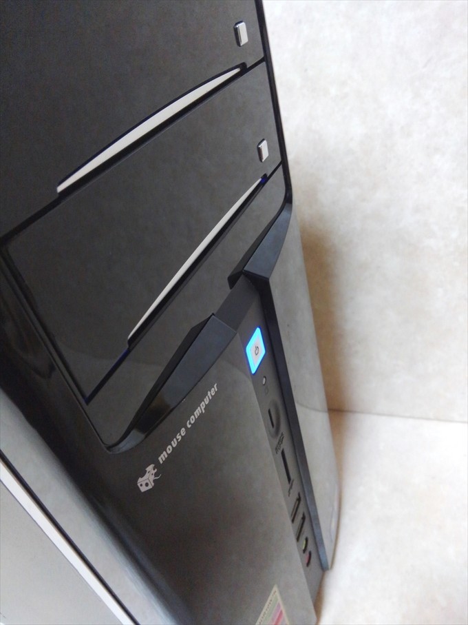 mouse computer EGPA402R74DR10W7K AMD A4 4020 APU with Radeon HD 