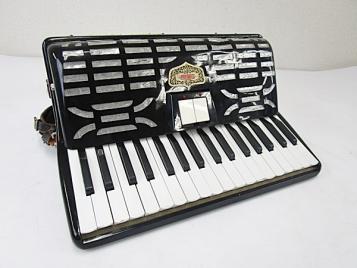 トンボ TOMBO No.65 アコーディオン 鍵盤楽器 80ベース 稼動品】 TOMBO トンボ アコーディオン No 65 34鍵 80ベース｜Yahoo
