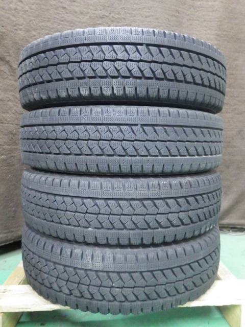 175/75R15　LT　103/101L　BS　W979　2014.15年製　4本　H-28