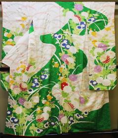 【凛々】２３C　中古品正絹京友禅振袖生成り緑菊梅1円スタート身丈160裄66