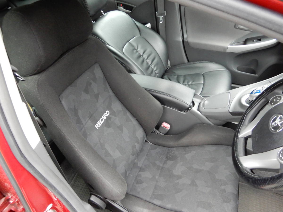 プリウス シートレール 0 レカロの通販 レカロ RECARO - みんカラ 
