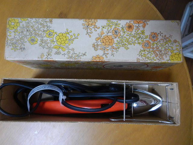 レトロ 日立 アイロン 【IK-612】 美品 手芸・和裁用 スタンド 箱あり
