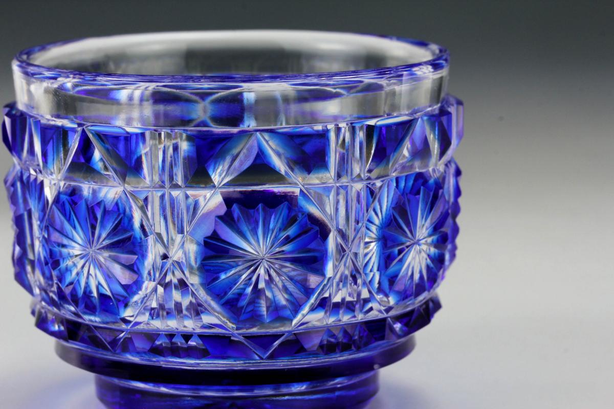 佳香】尚古集成館監修 薩摩ガラス工芸 被せガラス切子猪口 復元薩摩切子