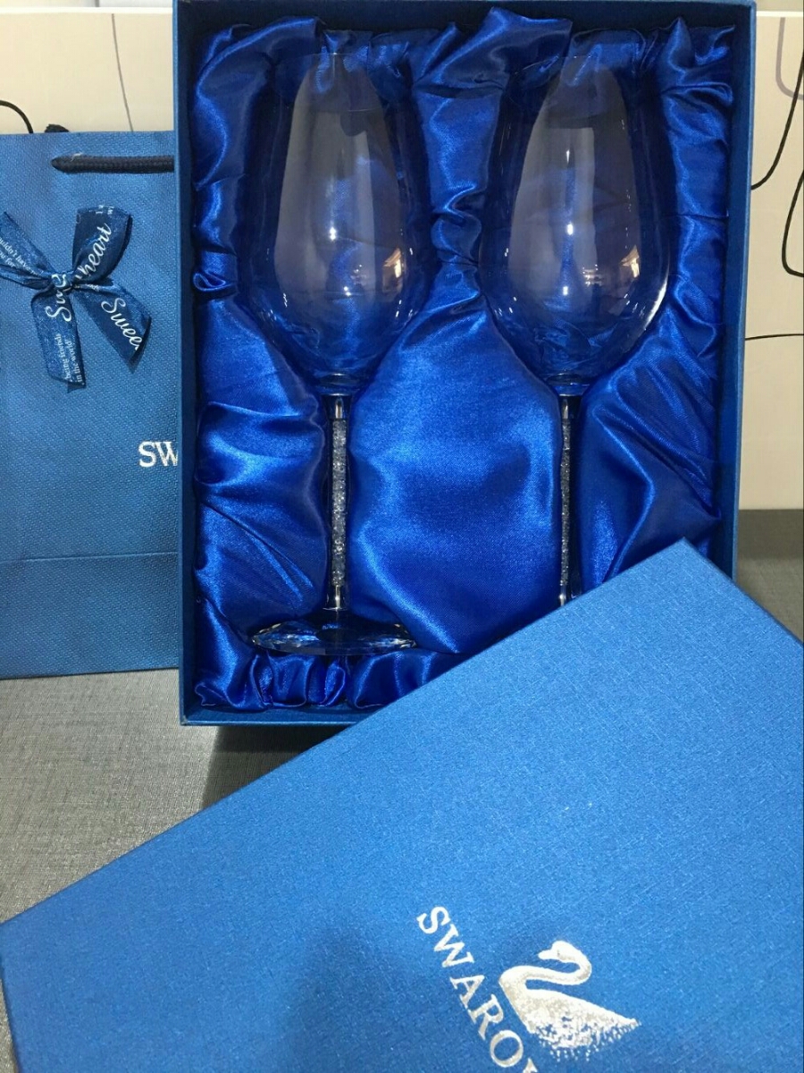 スワロフスキー SWAROVSKI　グラス ワイングラス　2セット　未使用